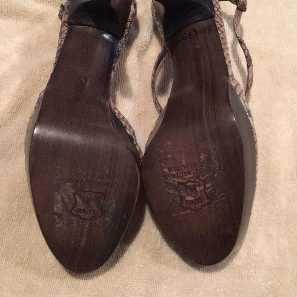 Stuart Weitzman Snake Skin Elegant Open Toe Shoes - image 4